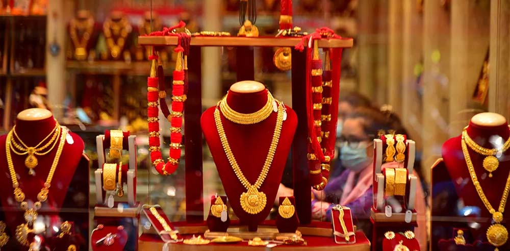 सुनचाँदीको मूल्य निरन्तर वृद्धि