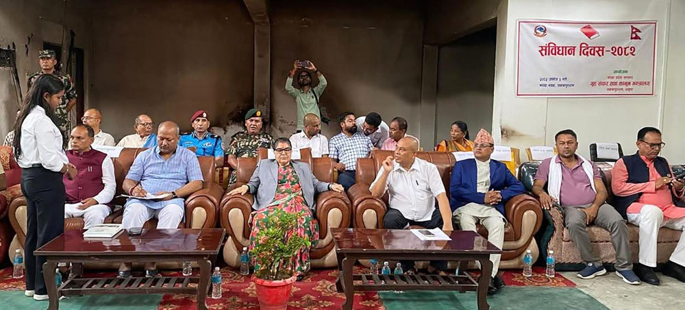 संविधानको पूर्ण पालनागरी सुशासन कायम गर्नुपर्छः मुख्यमन्त्री सिंह