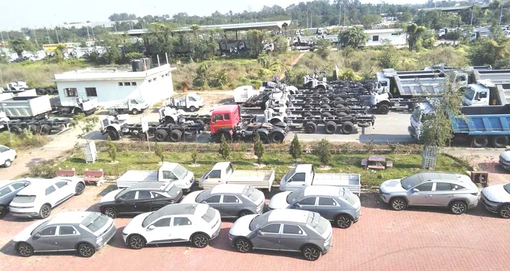 वीरगञ्ज भन्सारका यार्डमा १७९ सवारीसाधन थन्किए