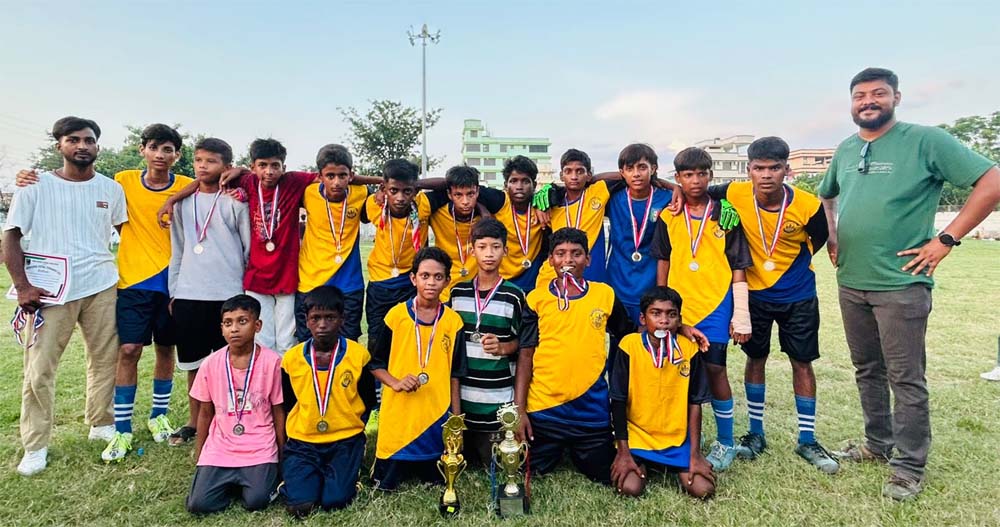 विद्यालयस्तरीय फुटबल प्रतियोगिताः बडनिहार विजयी