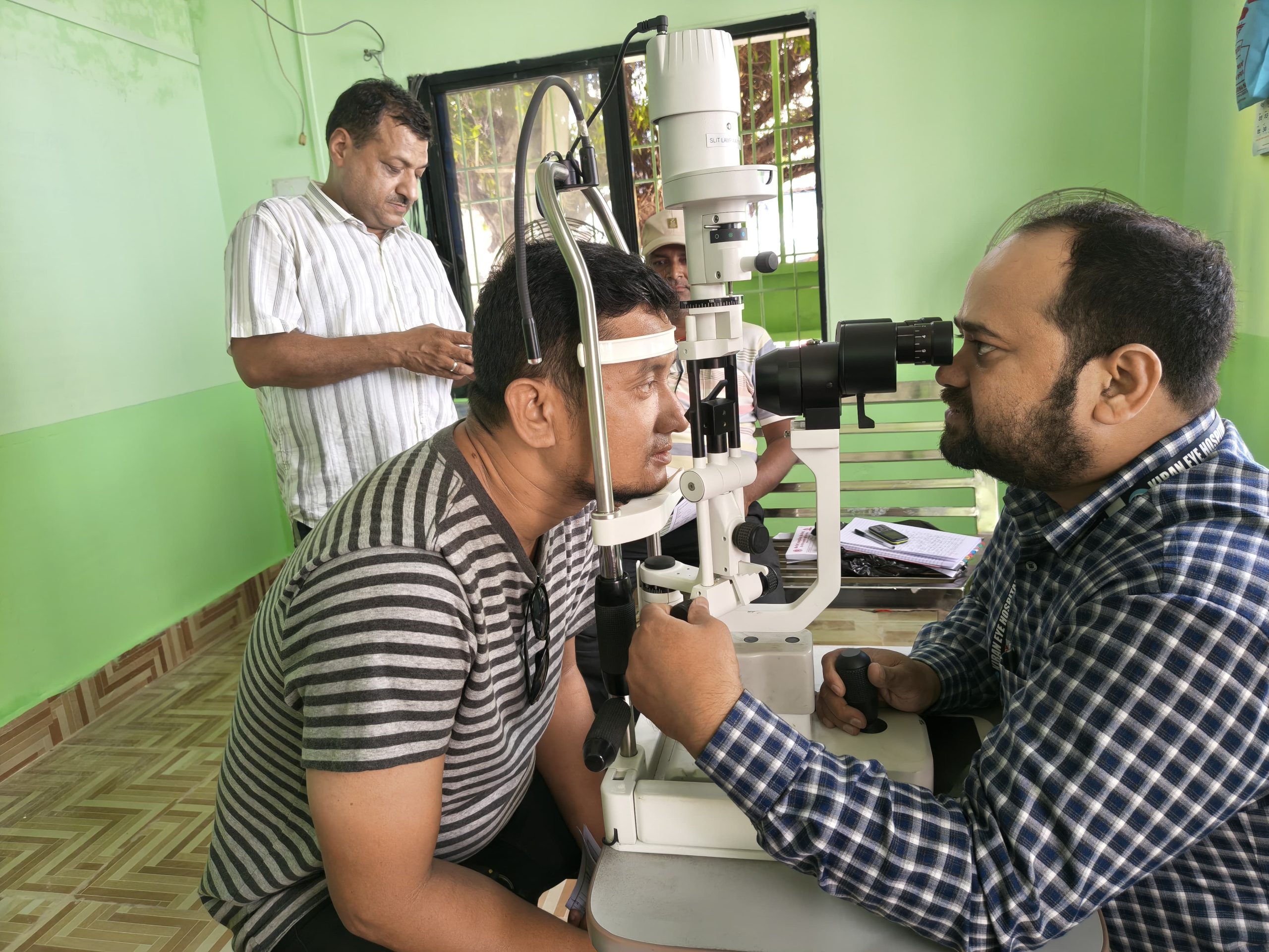 विश्व दृष्टि दिवसको अवसरमा निःशुल्क आँखा परीक्षण कार्यक्रम सम्पन्न